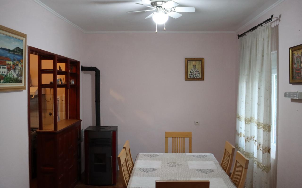 3-Zimmer-Wohnung zu verkaufen in Igalo