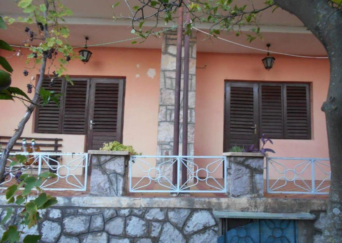 3 bedroom apartment for sale in Sutomore