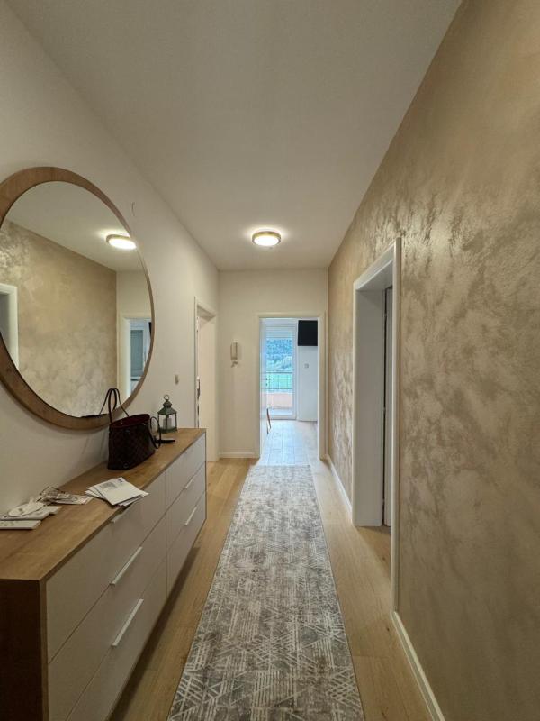 3-Bedroom 84 m2 Apartment for Sale Near the Sea in Igalo