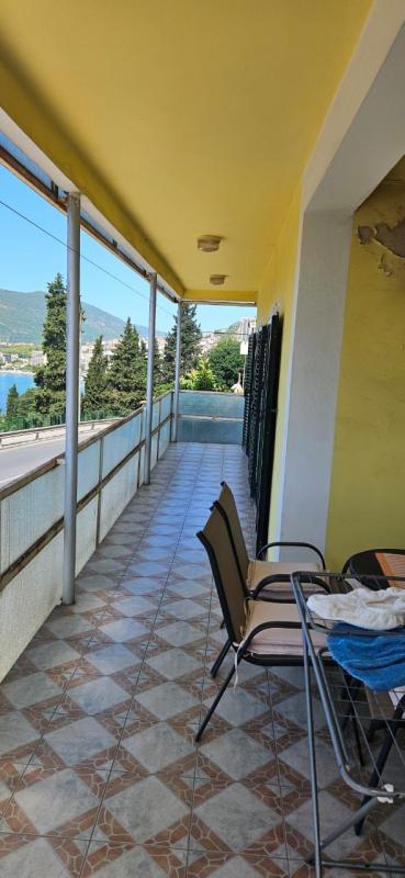 3-Zimmer-Wohnung von 93 m2 mit Meerblick in Topla zu verkaufen