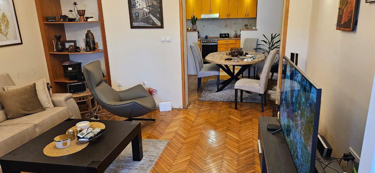 3-Zimmer-Wohnung von 93 m2 mit Meerblick in Topla zu verkaufen