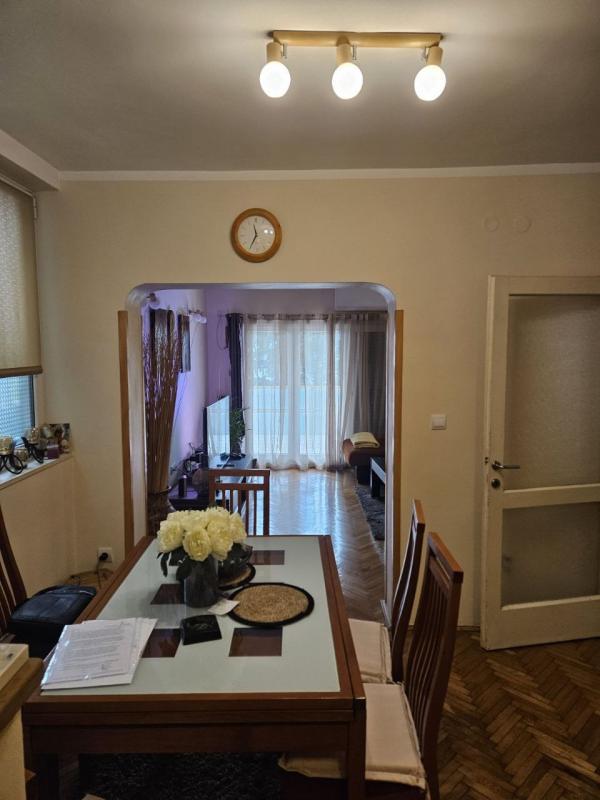 3-Zimmer-Wohnung von 93 m2 mit Meerblick in Topla zu verkaufen