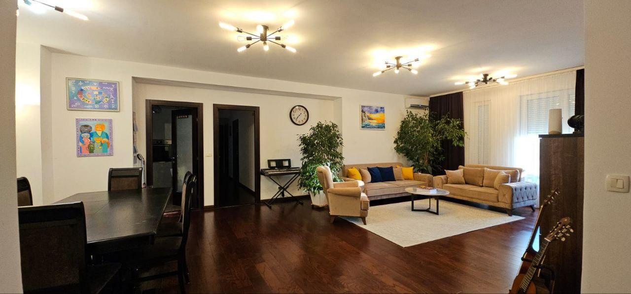 3 Bedroom Apartment with Sea view in the Bar