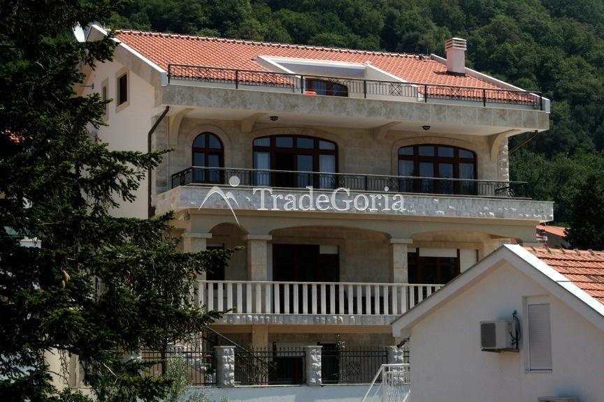 4-storey villa in Petrovac