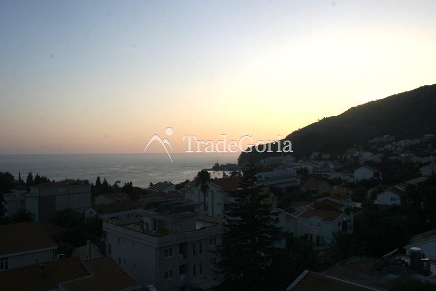 4-storey villa in Petrovac