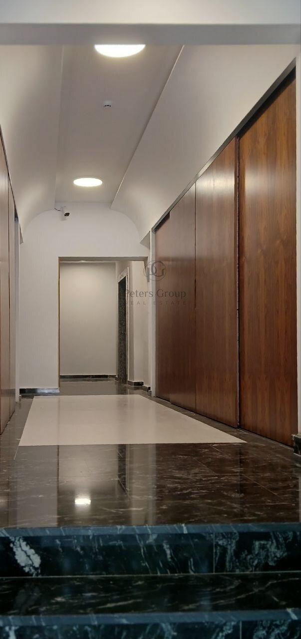 Modern 2BR Apartment with Terrace 500m from Bar Center