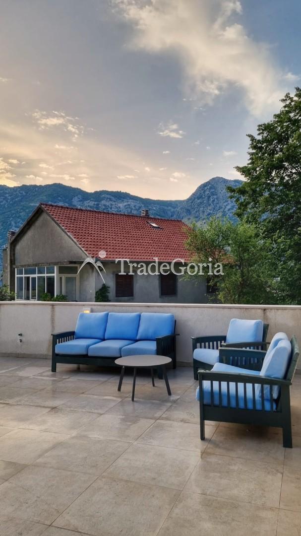 Two-story villa in Risan with a spacious roof terrace and stunning bay views