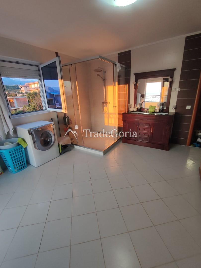 Beautiful villa in the resort village of Uteha, just 300 m from one of the cleanest coves, on the c