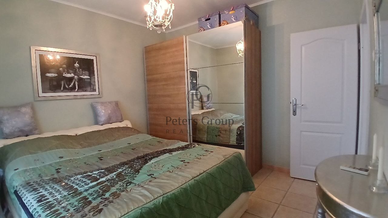 For sale: the first floor of a legal villa with land and all city utilities, located in a resort ar