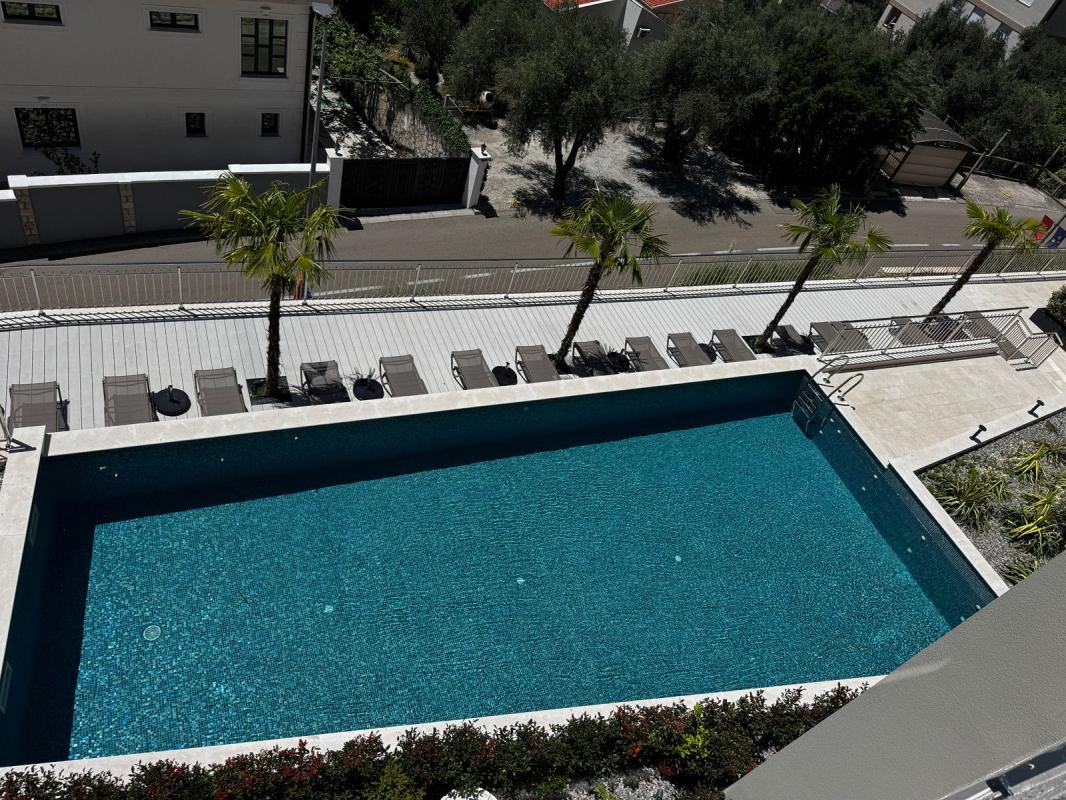 Premium 50 m² One-Bedroom Apartment in Petrovac, 1000 m from Beach