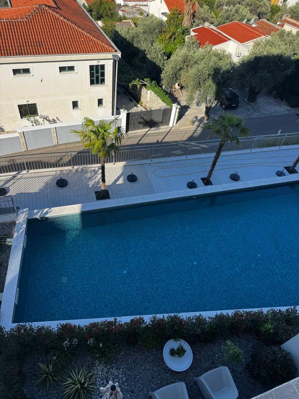 Premium 50 m² One-Bedroom Apartment in Petrovac, 1000 m from Beach