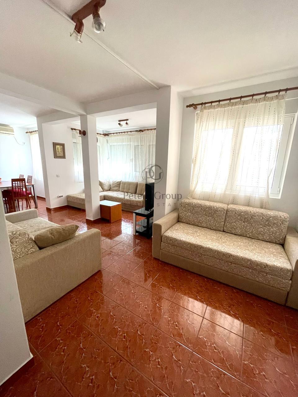 A spacious and bright one-bedroom apartment for sale in Bečići