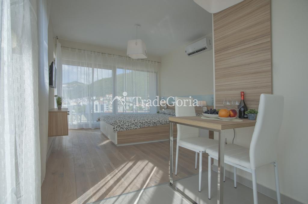 Apart-hotel with 6 individual apartments in quiet center of Budva