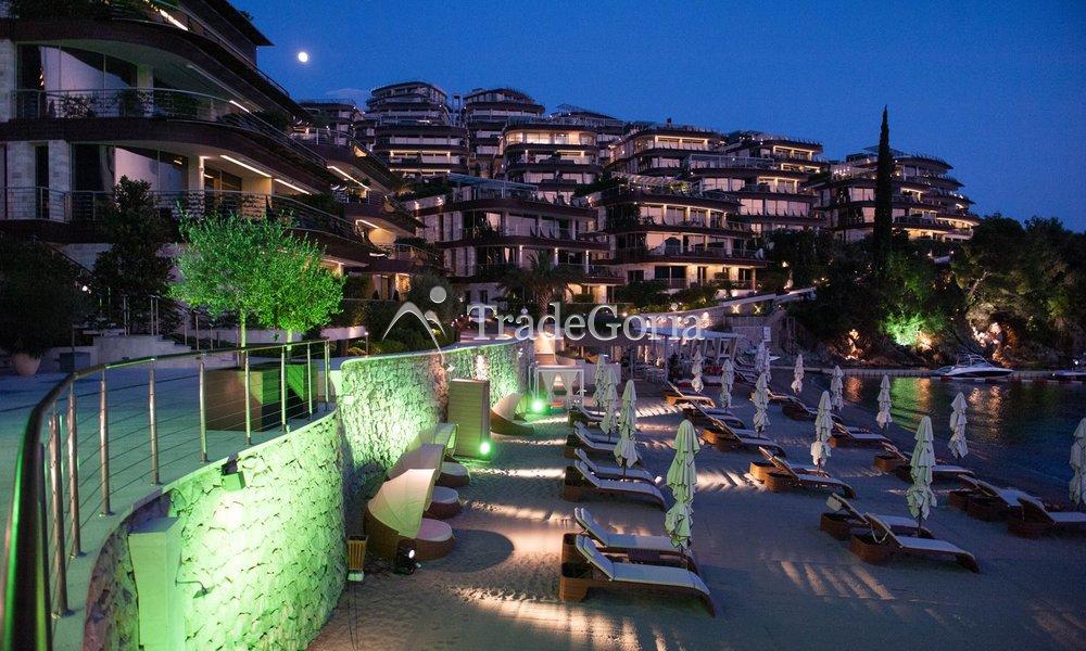 Apartment mit Panoramablick auf die Budva Riviera in Dukley Gardens