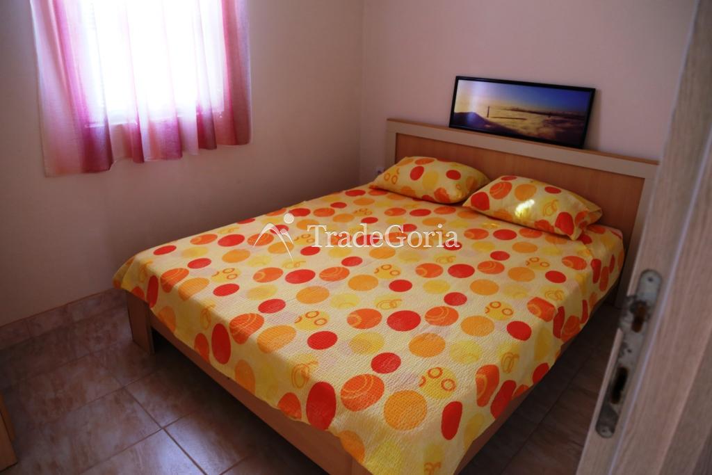 Apartments with Large Shaded Terrace in Quiet Cozy Place in Sutomore