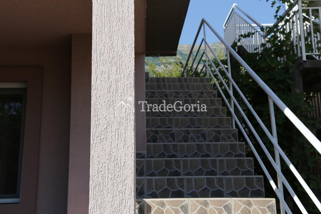 Apartments with Large Shaded Terrace in Quiet Cozy Place in Sutomore