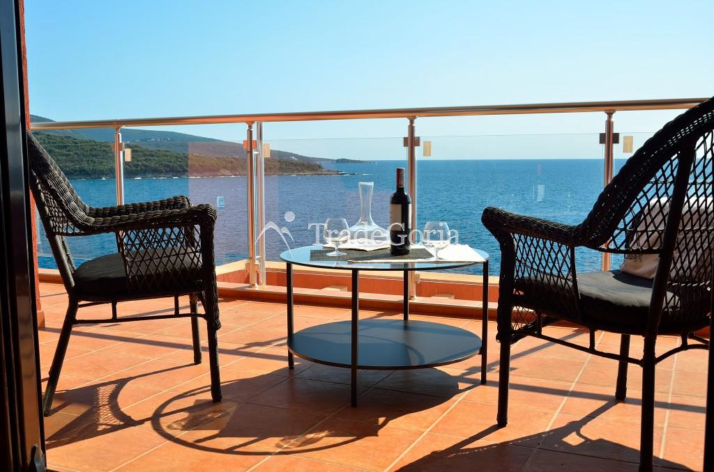 Apartmani u kompleksu Sveti Luka Dobri Vodi