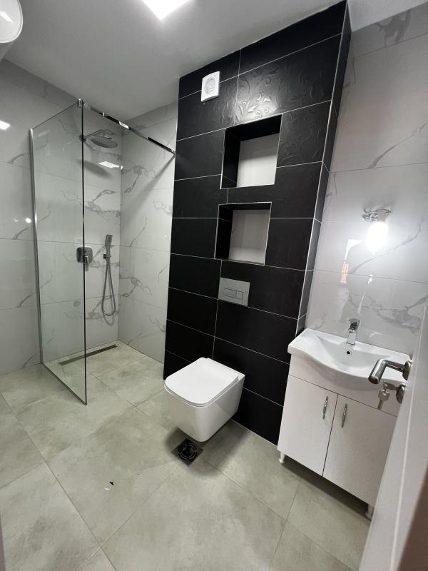 Apartment for sale with parking in Lazi, Budva