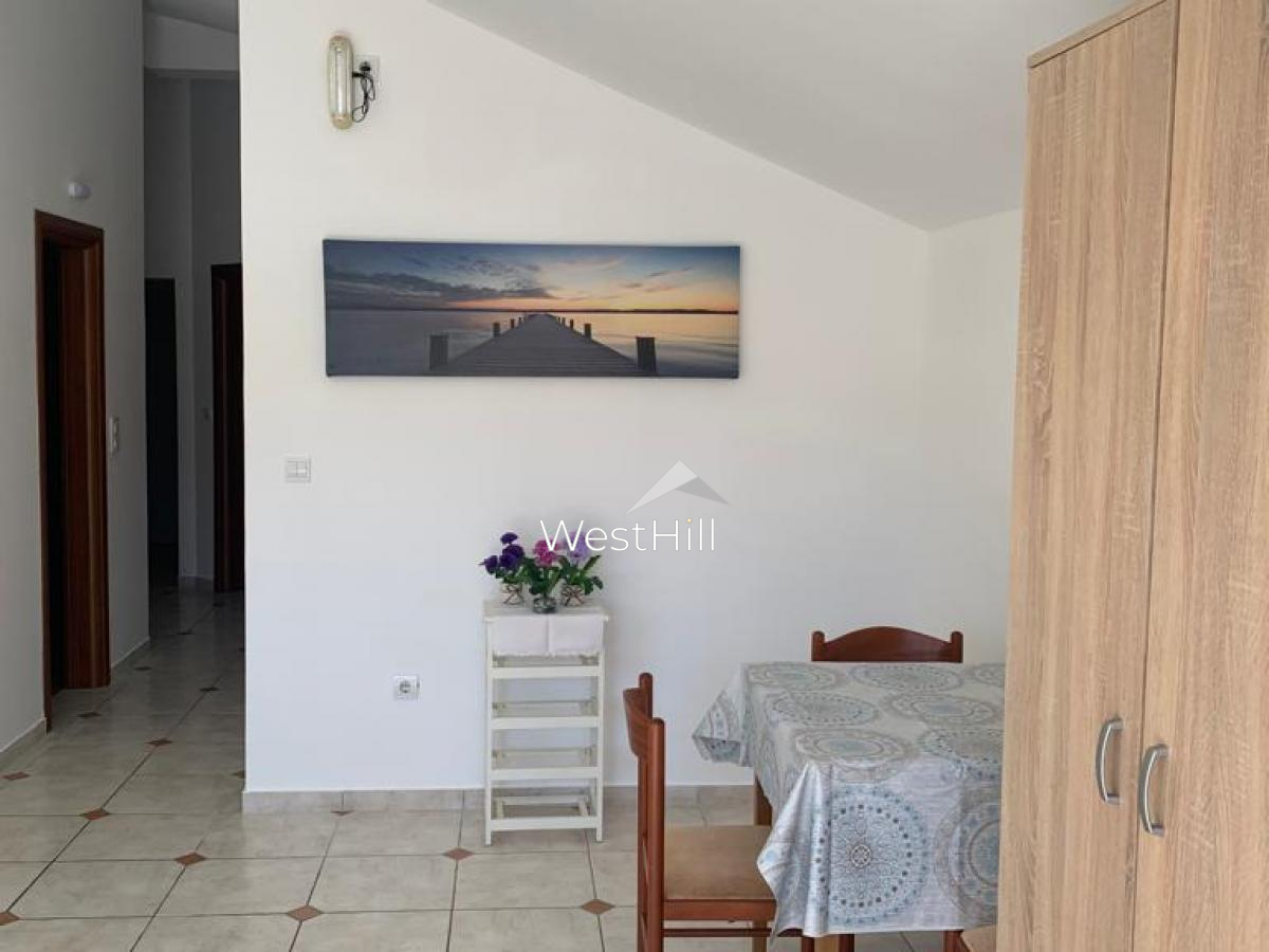 2-Bedroom Apartment in Topla, Heart of the City, Near Sea