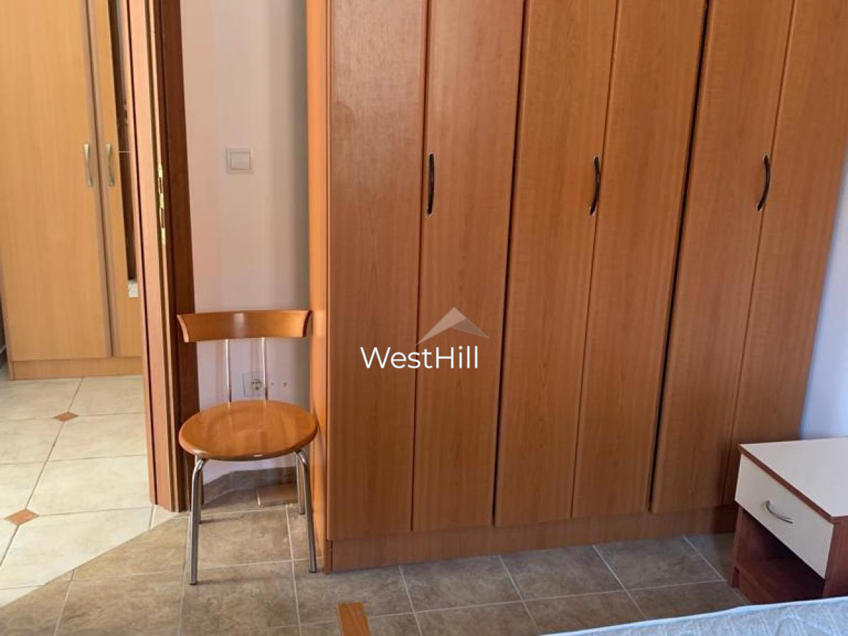 2-Bedroom Apartment in Topla, Heart of the City, Near Sea