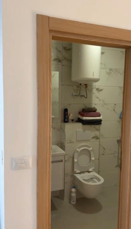 74 m² Erstlinien-Apartment am Meer in Sutomore