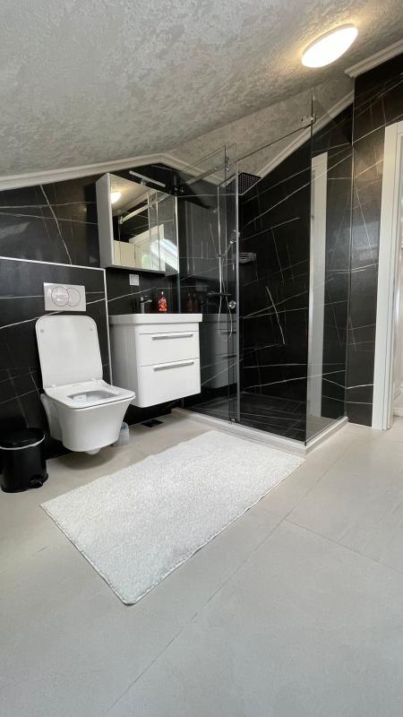 Apartman sa pogledom na more i đakuzijem samo 50m od Jadranskog mora!