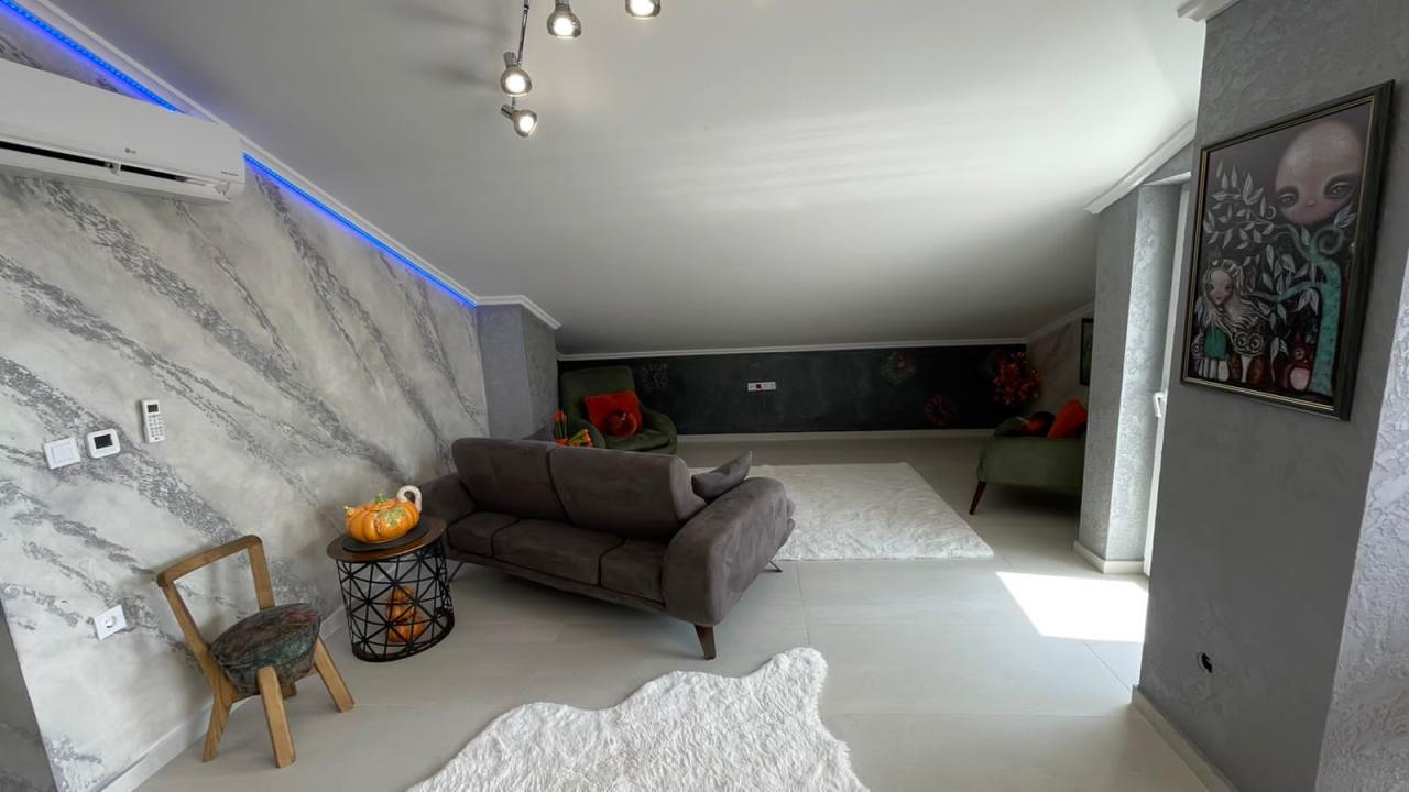 Apartman sa pogledom na more i đakuzijem samo 50m od Jadranskog mora!
