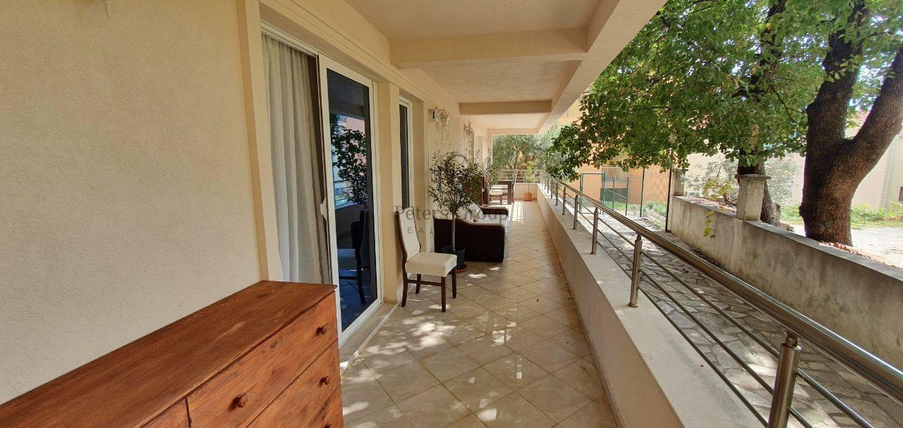 Wunderschöne 3-Zimmer-Wohnung zum Verkauf in Petrovac