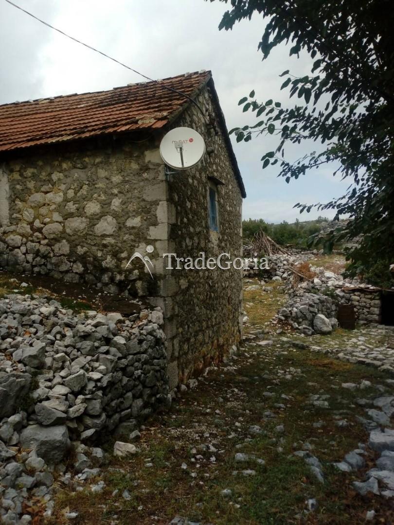 Large Land Plot near Cetinje