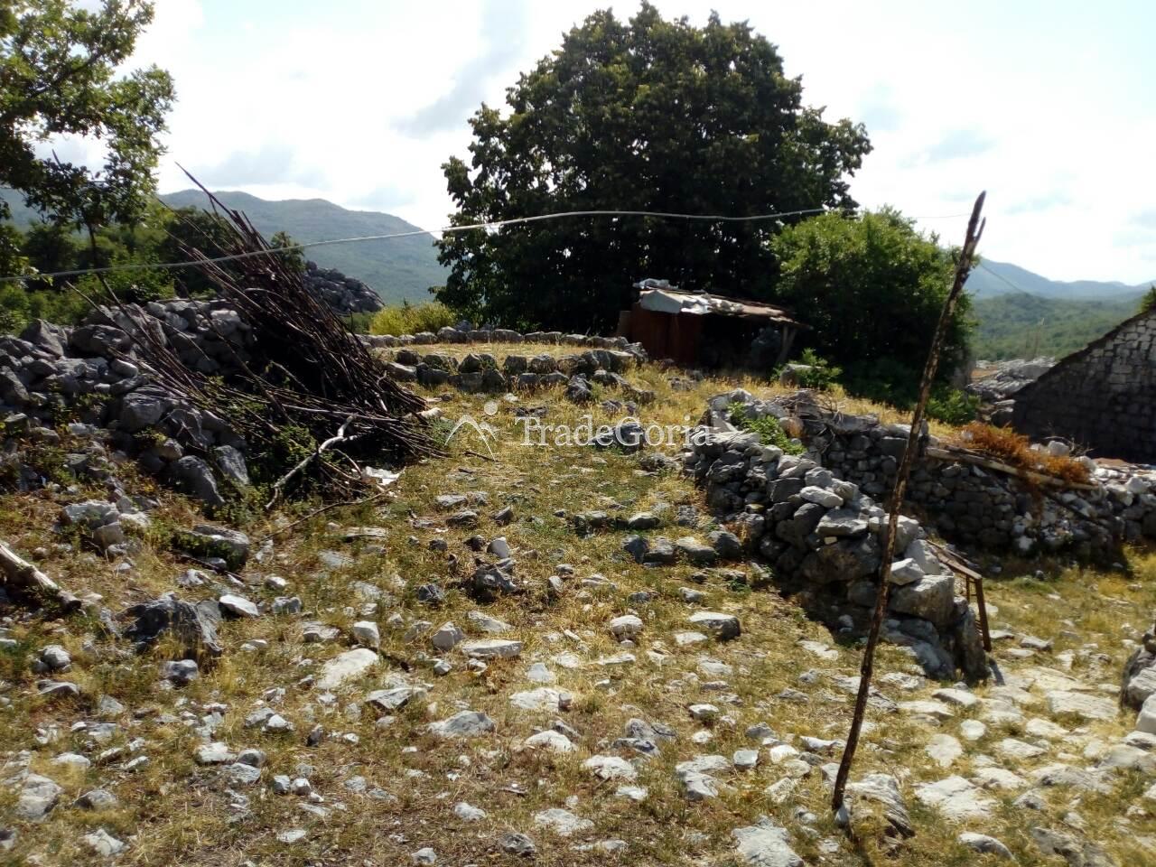 Large Land Plot near Cetinje