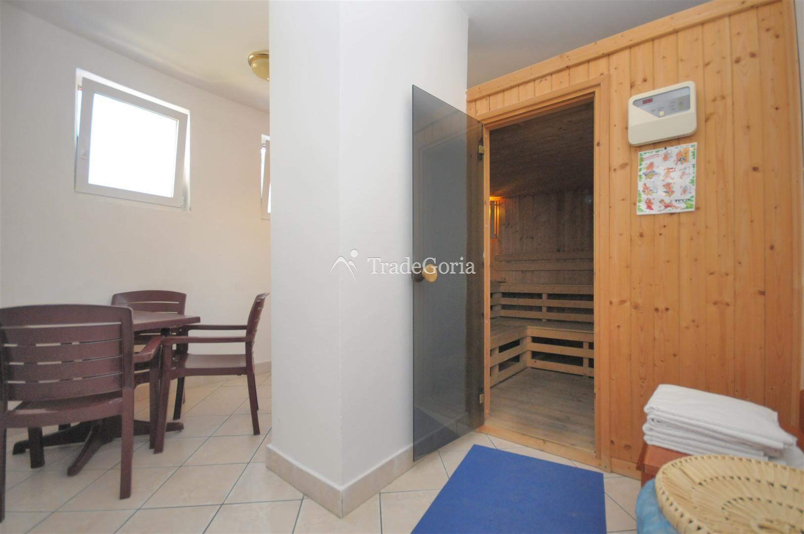 Budva, center - renowned hotel with 24 apartments and rooms