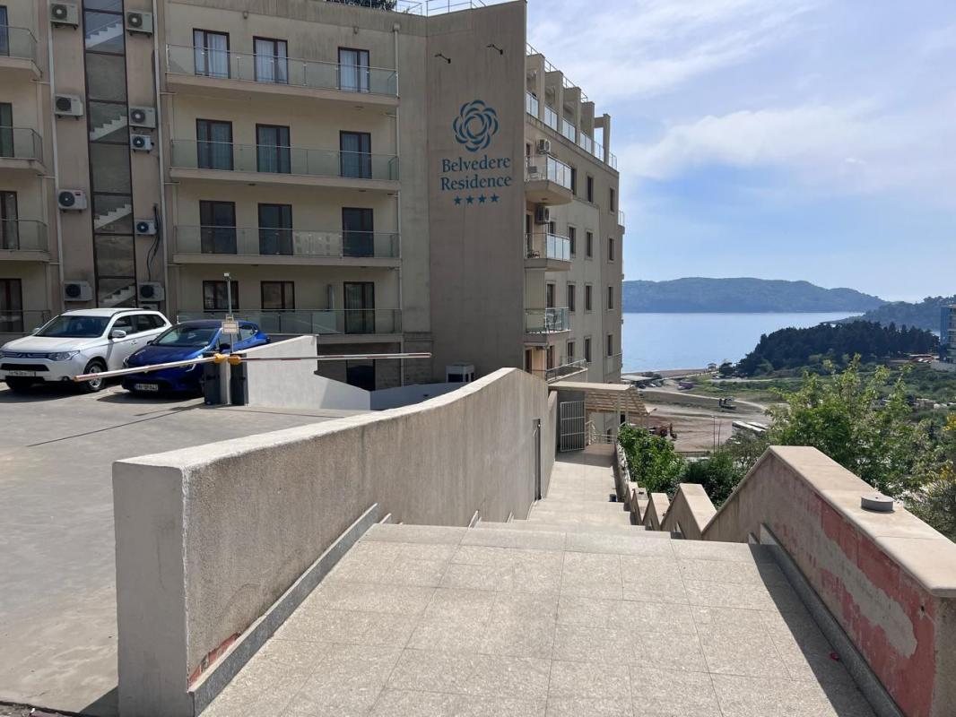 Gewerbeflächen zur Miete – Belvedere Residence, Becici, Budva