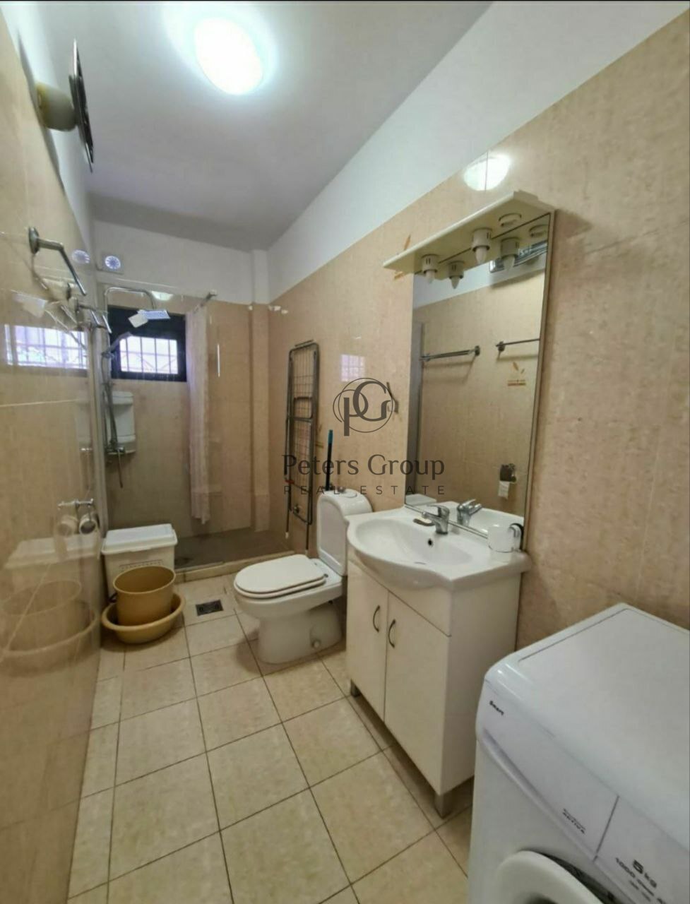 Cozy One-Bedroom Apartment for Sale in Central Sutomore