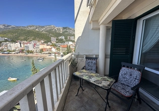 Cozy studio before the season by the sea, Rafailovici