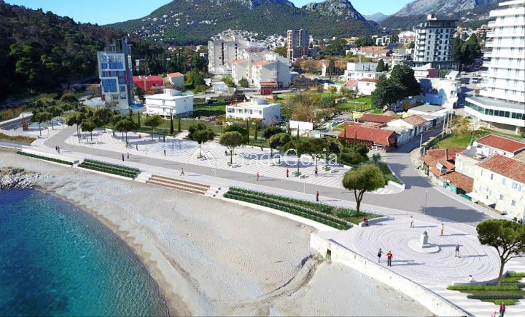 Operating 4* hotel by the sea with its own beach