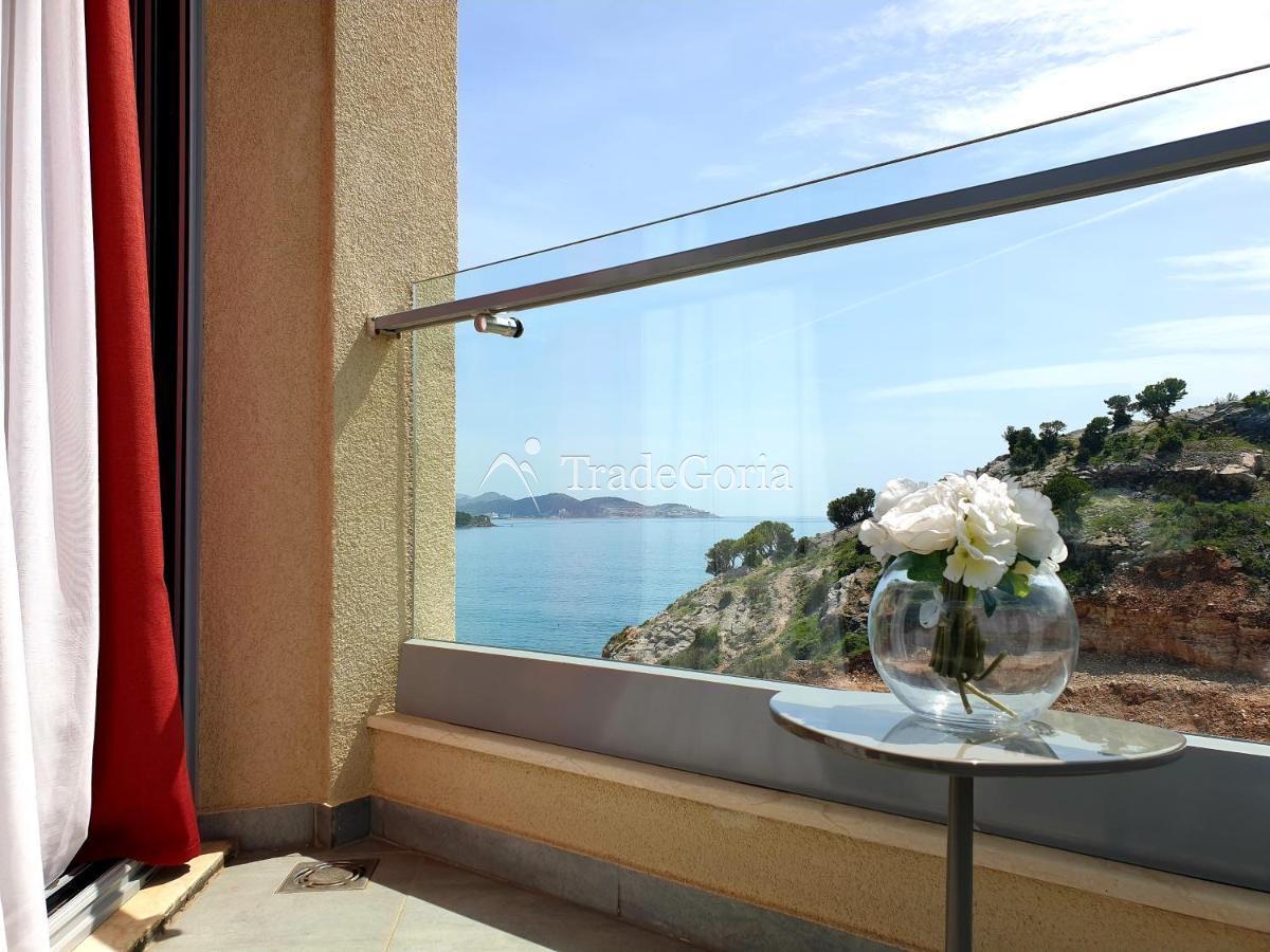 Operating 4* hotel by the sea with its own beach