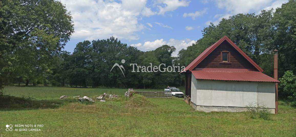 Wooden house with a large plot near Danilovgrad