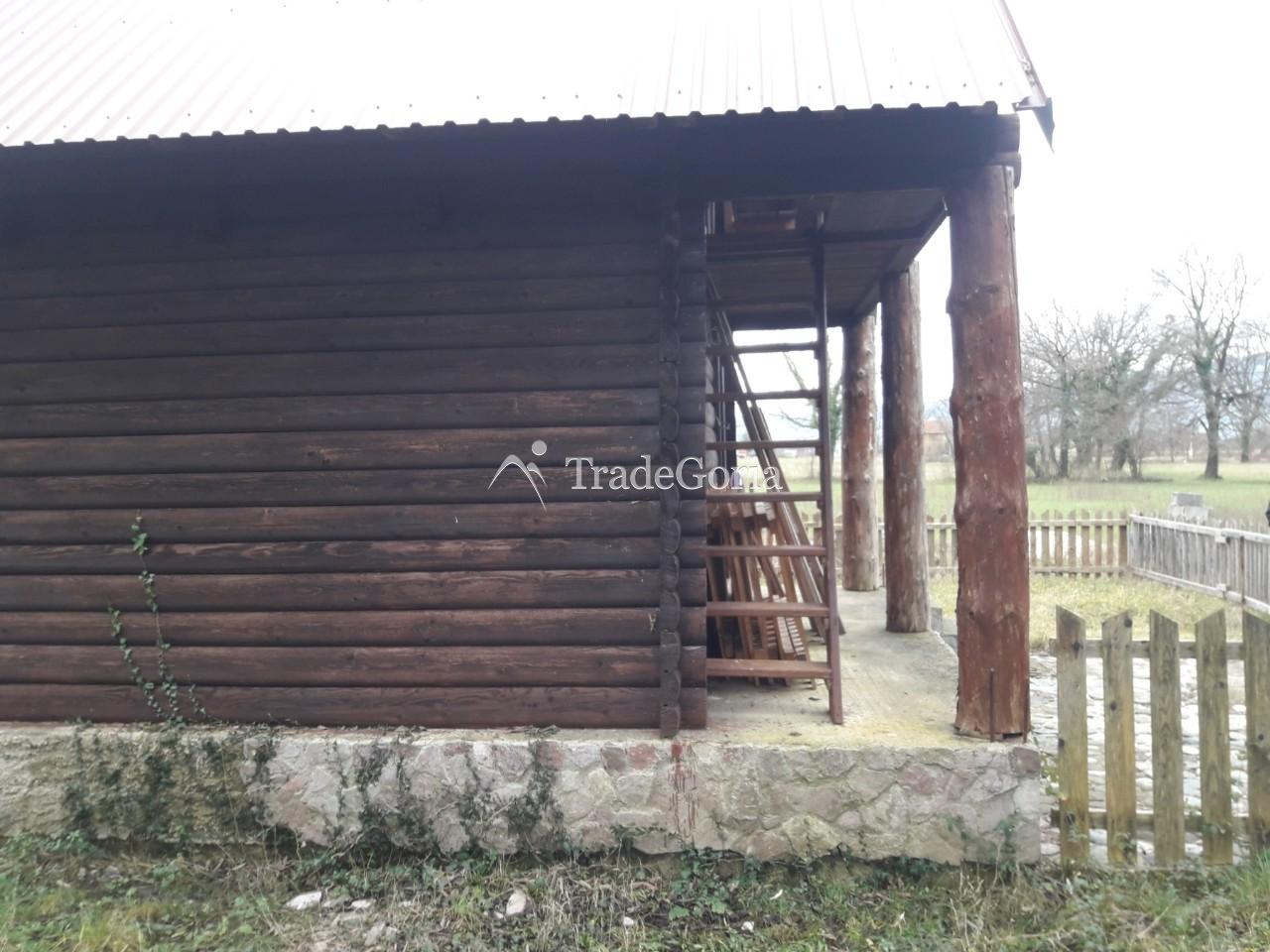 Wooden house with a large plot near Danilovgrad