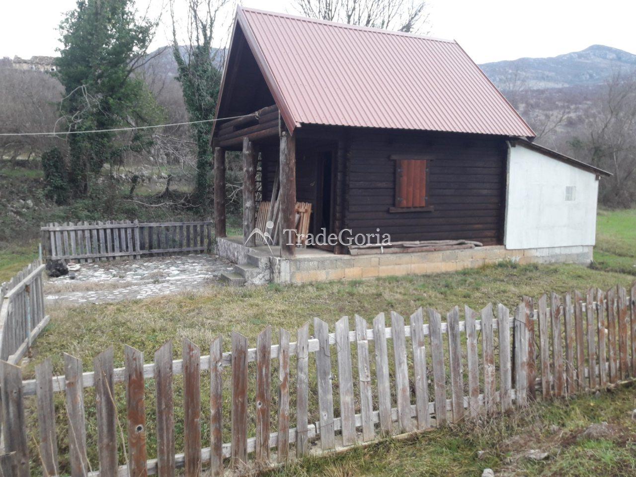 Wooden house with a large plot near Danilovgrad