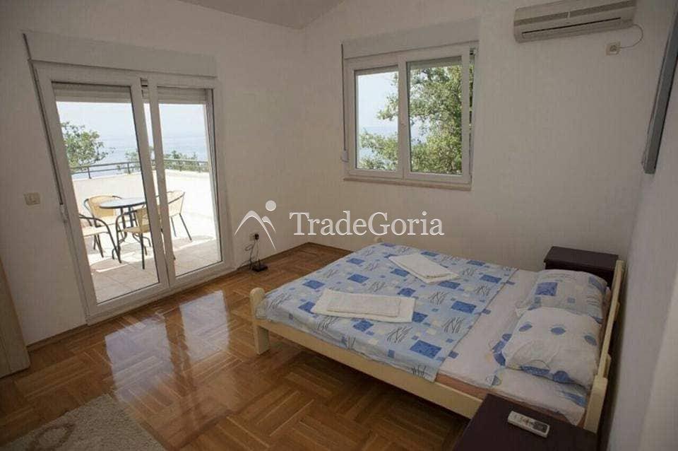 Kuca pored mora u Perazica Dolu