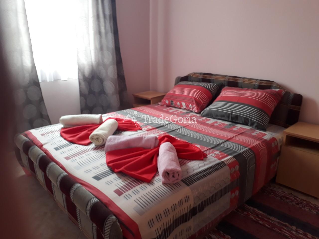 Kuća na prodaju sa mini-hotelom u Sutomoru 300m2