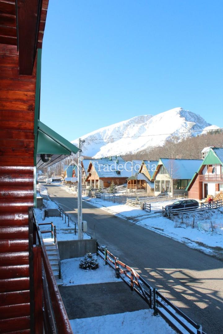 Haus mit Wohnungen, Sauna und Fitnessstudio zur Miete in Zabljak