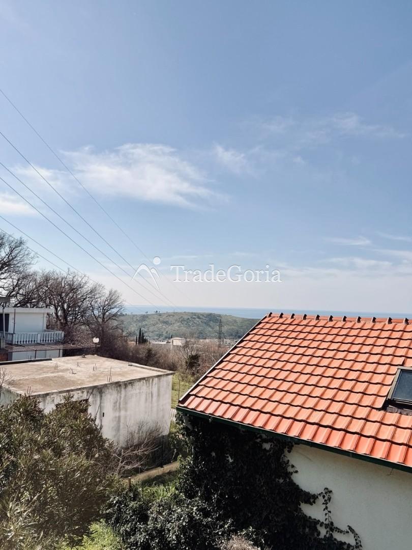 House with two apartments and sea view in Zankovici, Sutomore