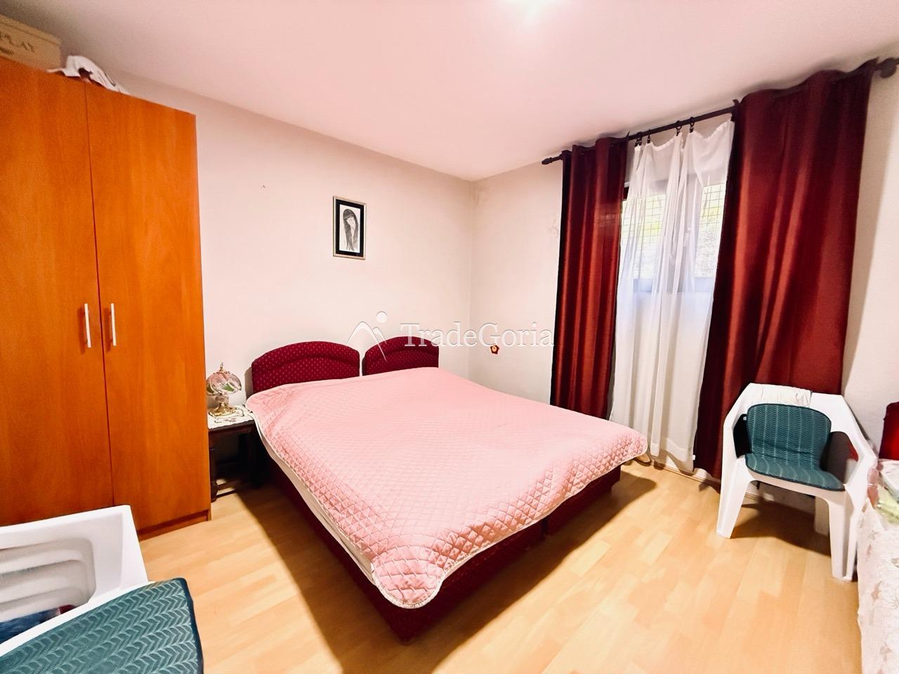 House with two apartments and sea view in Zankovici, Sutomore