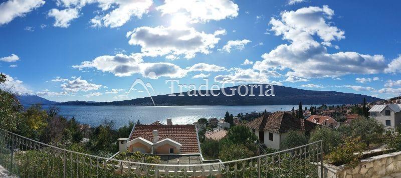House in Baoshichi in Herceg Novi with Sea View