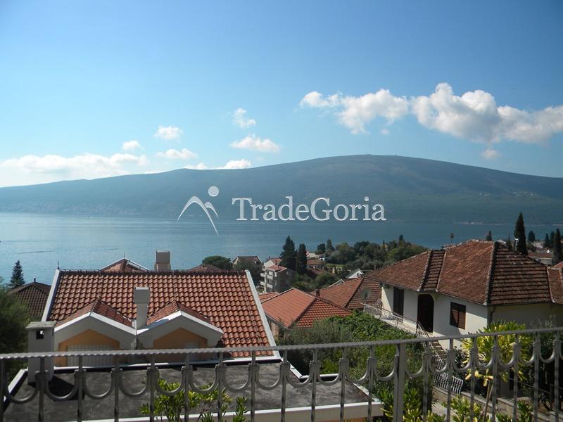 House in Baoshichi in Herceg Novi with Sea View