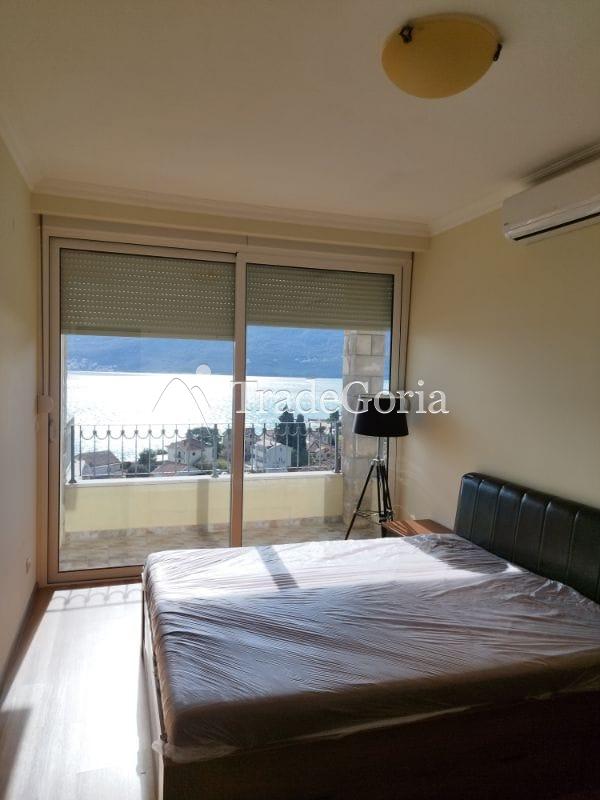 House in Baoshichi in Herceg Novi with Sea View