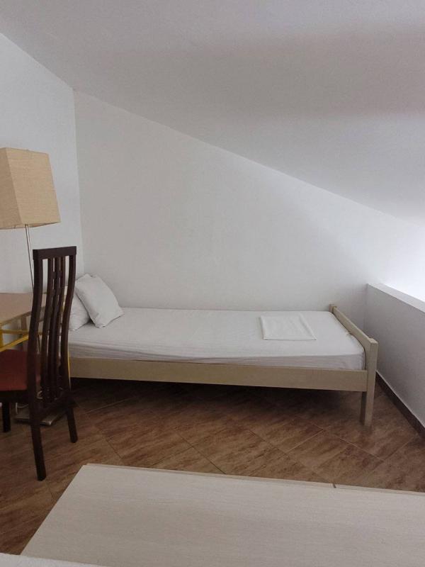 Duplex-Apartment in Sutomore zu vermieten