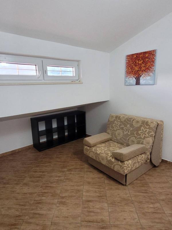 Duplex-Apartment in Sutomore zu vermieten