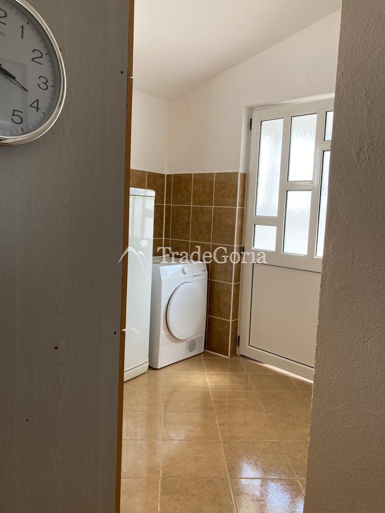 Dvosedašna kuća pored mora, Dobra Voda, Barska opština